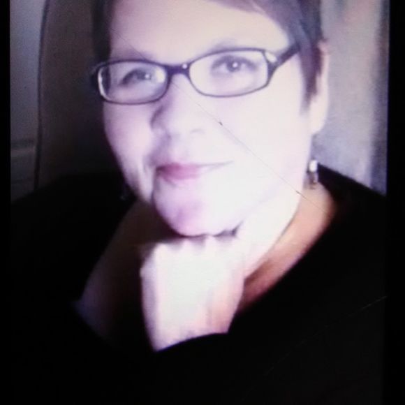Meet your Posher, Marla - Picture 1 of 1